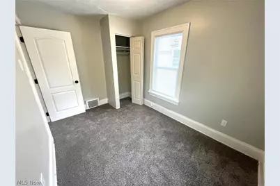 31 E Brookside Avenue, Akron, OH 44301 - Photo 31