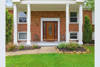 1212 Linwood Avenue SW, North Canton, OH 44720 - Photo 3