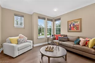 7429 Villa Rdg, Chagrin Falls, OH 44023 - Photo 7