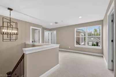 7429 Villa Ridge, Chagrin Falls, OH 44023 - Photo 25