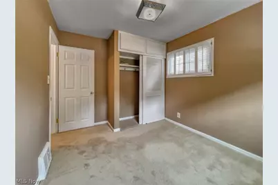 830 Monroe Avenue, Cuyahoga Falls, OH 44221 - Photo 13