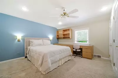 2081 Temblethurst Road, Loveland, OH 44121 - Photo 37