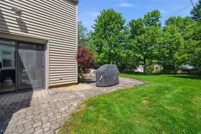2081 Temblethurst Road, Loveland, OH 44121 - Photo 45