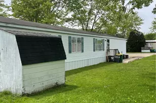 6409 Amanda Ln, Ravenna, OH 44266 - Photo 15