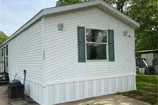 6409 Amanda Ln, Ravenna, OH 44266 - Photo 3