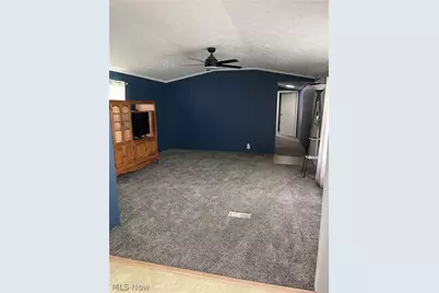 6409 Amanda Lane, Ravenna, OH 44266 - Photo 5