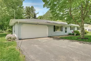 857 Eileen Dr, Macedonia, OH 44056 - Photo 3