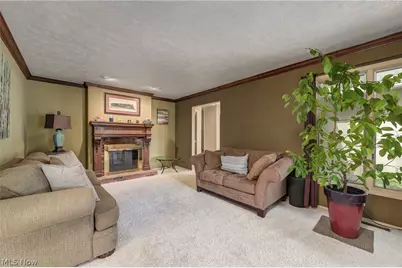 5920 Mills Creek Lane, North Ridgeville, OH 44039 - Photo 9