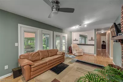5920 Mills Creek Lane, North Ridgeville, OH 44039 - Photo 21