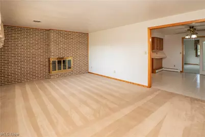 6501 Ravenna Avenue, Louisville, OH 44641 - Photo 7