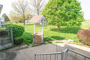 6501 Ravenna Ave, Louisville, OH 44641 - Photo 39