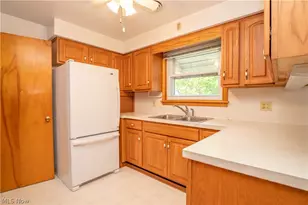 6501 Ravenna Ave, Louisville, OH 44641 - Photo 15