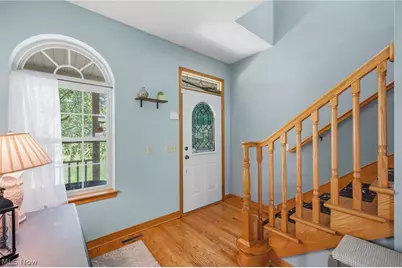 6308 Manchester Road, New Franklin, OH 44216 - Photo 3