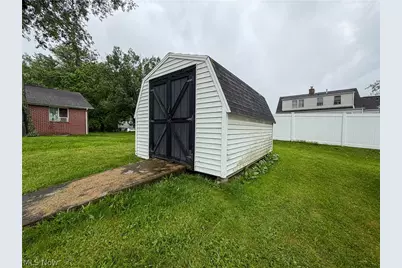 4615 Harrison Avenue NW, Canton, OH 44709 - Photo 19