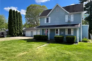 419 E Main St, Warsaw, OH 43844 - Photo 1