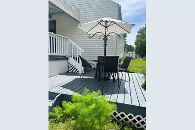 3250 Mayfair Road, Akron, OH 44312 - Photo 9