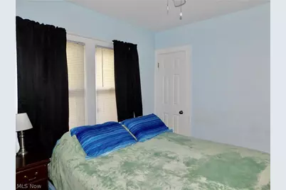 421 Celtic Street, Akron, OH 44314 - Photo 13
