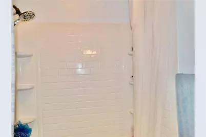 421 Celtic Street, Akron, OH 44314 - Photo 19