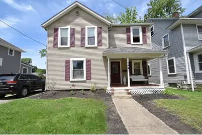 149 E Walnut Avenue, Painesville, OH 44077 - Photo 1