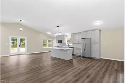 6195 Stafford Drive, North Olmsted, OH 44070 - Photo 5