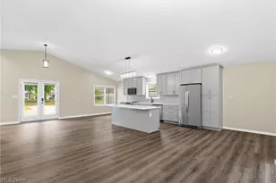 6195 Stafford Dr, North Olmsted, OH 44070 - Photo 5