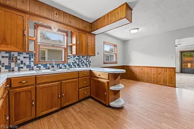 681 Newton Avenue, Barberton, OH 44203 - Photo 11