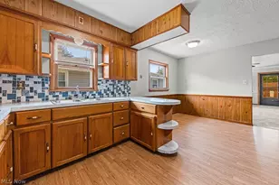 681 Newton Ave, Barberton, OH 44203 - Photo 11