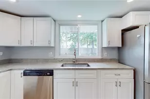 151 Shiawassee Ave, Fairlawn, OH 44333 - Photo 9