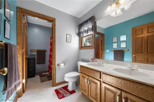 1366 Castalia Dr, New Franklin, OH 44203 - Photo 29