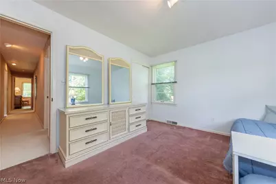 1750 Kenton Circle, Lyndhurst, OH 44124 - Photo 25