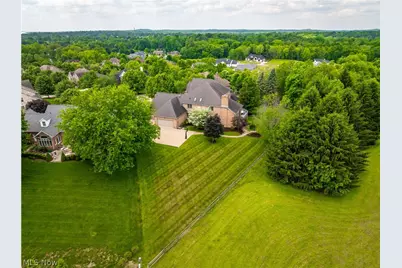 1544 Pilgrims Knob SE, Canton, OH 44709 - Photo 47