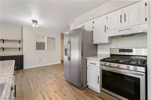 2992 Walbridge Dr, Akron, OH 44319 - Photo 13