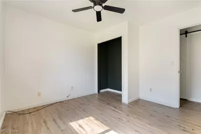 2992 Walbridge Drive, Akron, OH 44319 - Photo 17