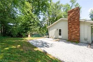 2992 Walbridge Dr, Akron, OH 44319 - Photo 25