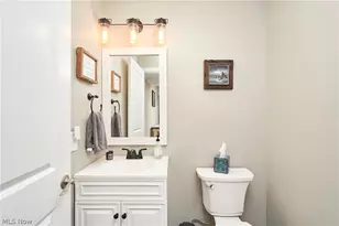 6557 Pine Bluff Ave NE, Canton, OH 44721 - Photo 27