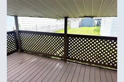2065 Clermont Avenue NE, Warren, OH 44483 - Photo 9