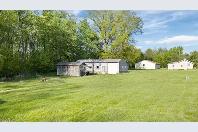 9000 E Lincoln Way, Orrville, OH 44667 - Photo 11