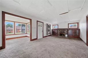 1304 W Waterloo Rd, Akron, OH 44314 - Photo 9