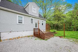 94 Southeast Ave, Tallmadge, OH 44278 - Photo 5