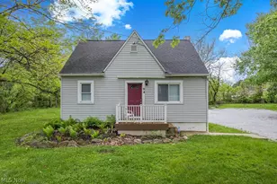 94 Southeast Ave, Tallmadge, OH 44278 - Photo 1