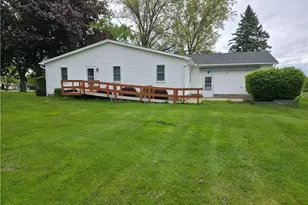 1478 Lockwood Rd, Barberton, OH 44203 - Photo 3