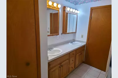 1478 Lockwood Road, Barberton, OH 44203 - Photo 13