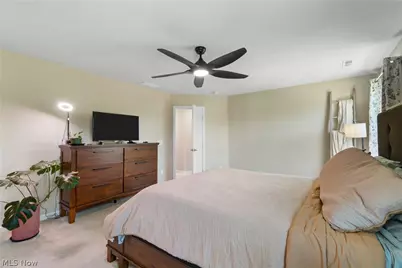 2262 Monaco Street NW, Uniontown, OH 44685 - Photo 25