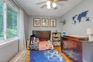 24000 Amesbury Dr, North Olmsted, OH 44070 - Photo 23