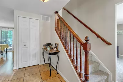 24000 Amesbury Drive, North Olmsted, OH 44070 - Photo 17