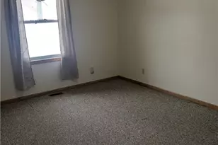 186 9th St SW, Strasburg, OH 44680 - Photo 9