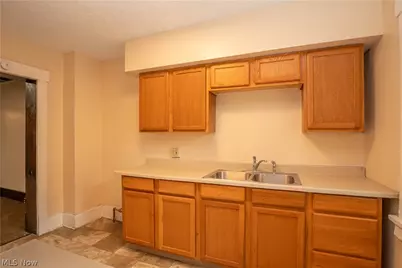 246-248 Park Avenue SW, Canton, OH 44706 - Photo 9