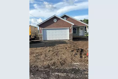 360 E Paige Avenue, Barberton, OH 44203 - Photo 3