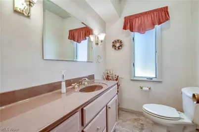 28833 Clark Drive, Wickliffe, OH 44092 - Photo 19