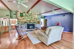28833 Clark Dr, Wickliffe, OH 44092 - Photo 7